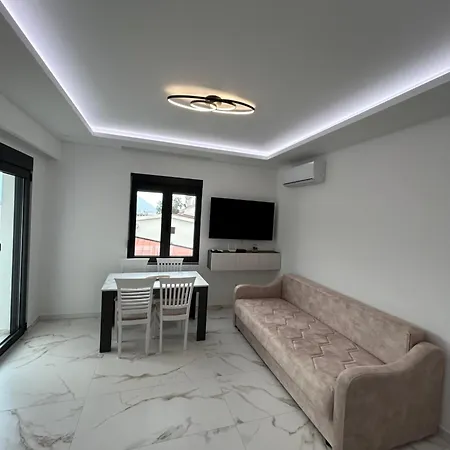 Apartment Merlin Prestige Budva