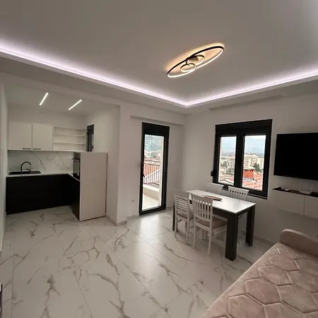 Merlin Prestige Apartment