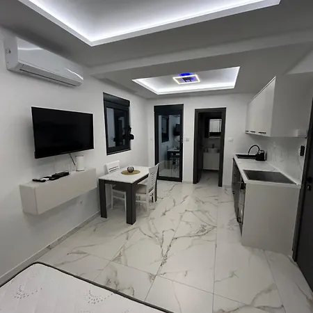 Merlin Prestige Apartment Budva