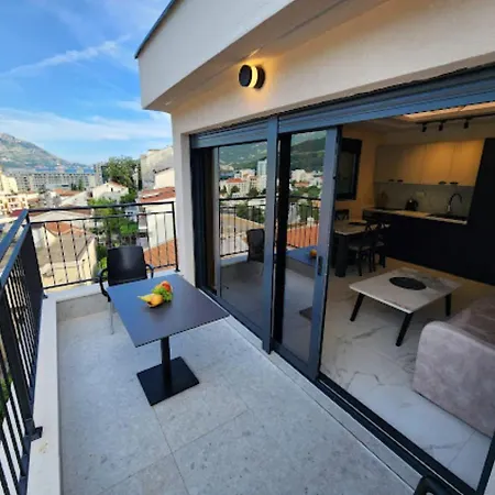 Apartment Merlin Prestige Budva